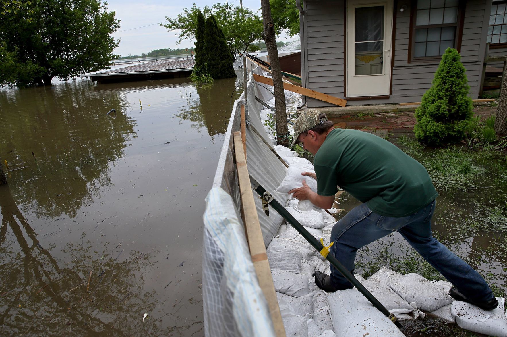 Mississippi River flooding in Elsah